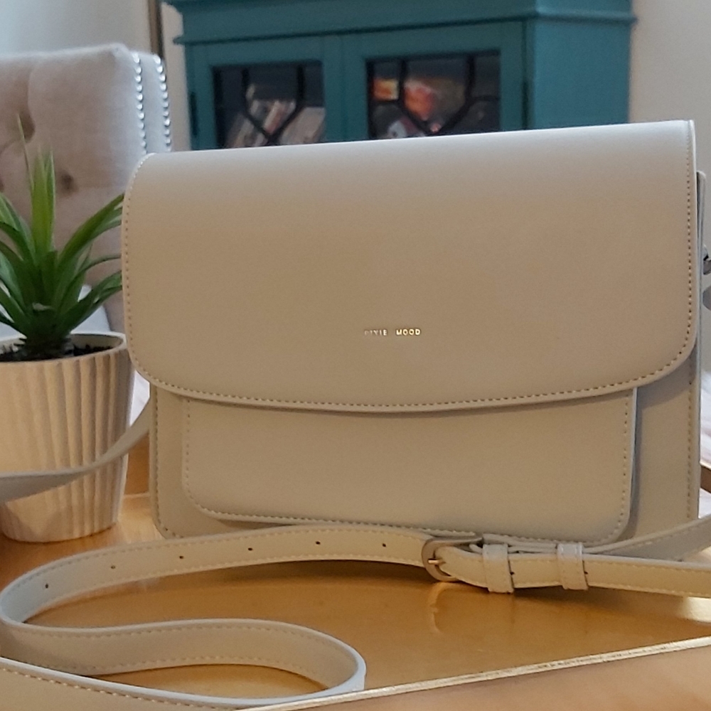 Pixie Mood Zoe Crossbody